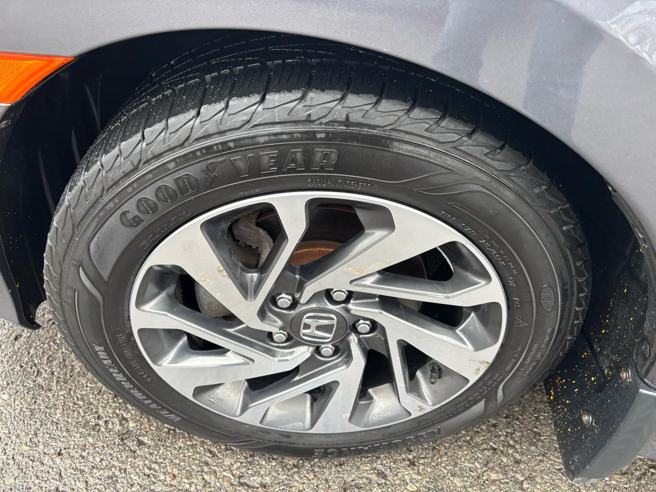 2019 Honda Civic EX, Sunroof, Alloys, Lane Departure Alert, Photo