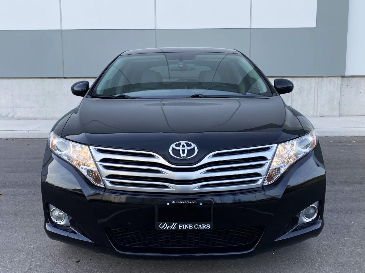 2011 Toyota Venza V6-AWD-LEATHER-PANO  SUNROOF-CAMERA-1 OWNER Photo