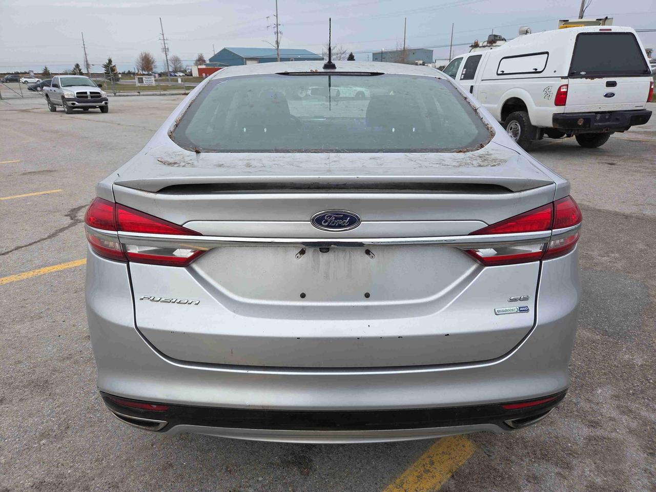 2018 Ford Fusion SE Photo