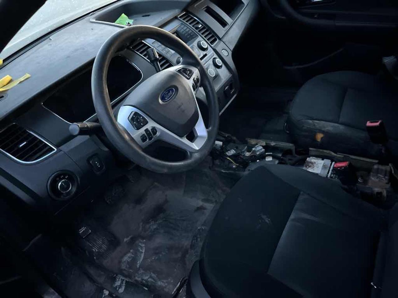 2017 Ford Taurus Police Inte Photo