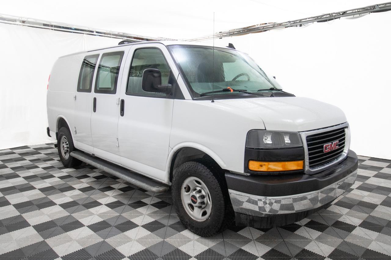 2020 GMC Savana Camperized RWD 2500 135" Photo4