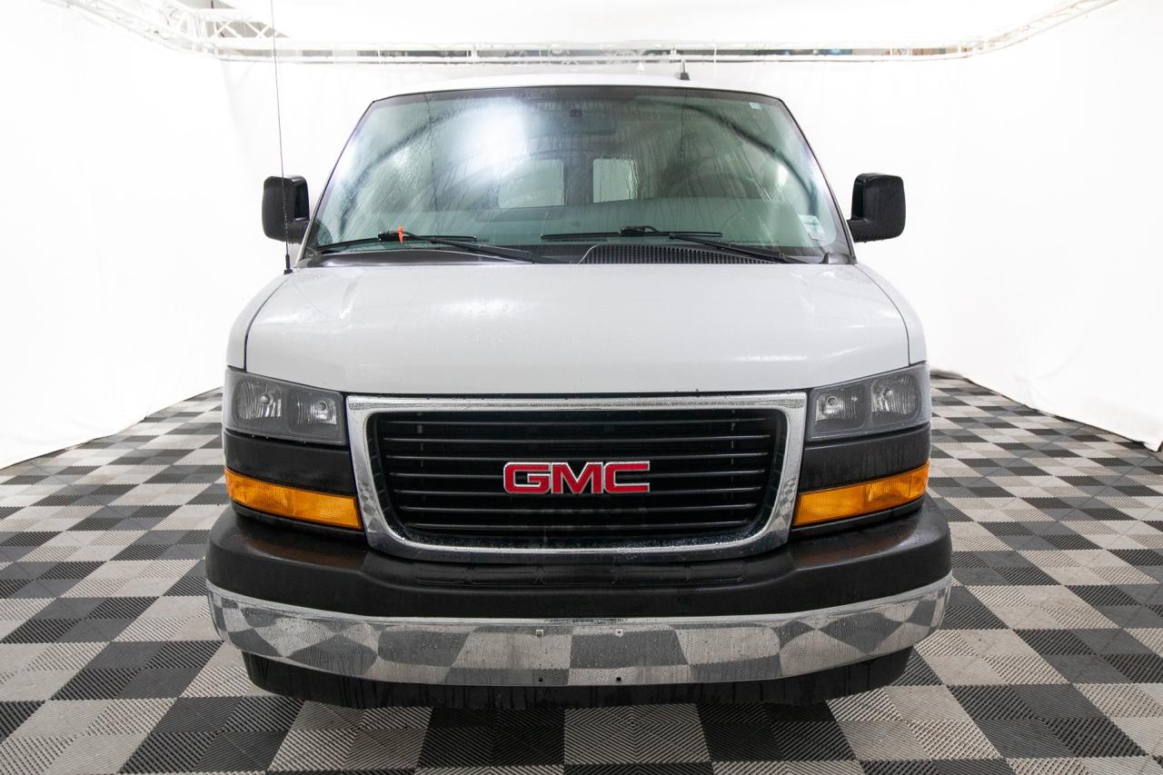 2020 GMC Savana Camperized RWD 2500 135" Photo3