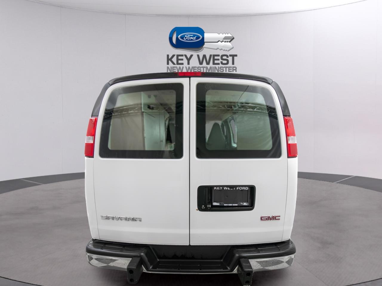 2020 GMC Savana Camperized RWD 2500 135" Photo3