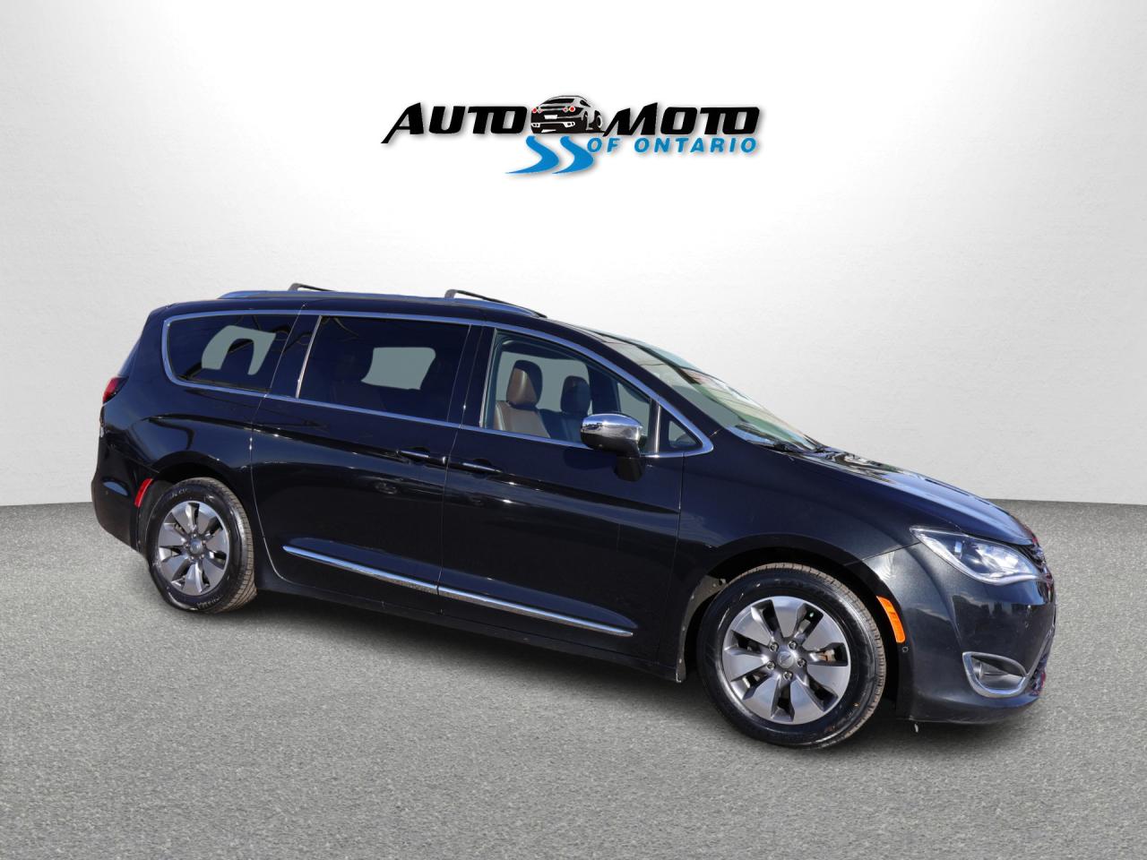 2019 Chrysler Pacifica Hybrid V6 LIMITED HYBRID CERTIFIED *ACCIDENT FREE*CHRYSLER MAINTAIN*7 SEATS* NAVI 360 CAMERA DVD P.ROOF HEAT/COOL LEATHER P,SENSORS Photo