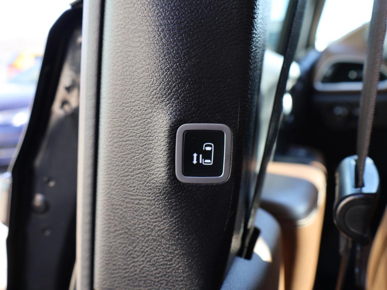 2019 Chrysler Pacifica Hybrid V6 LIMITED HYBRID CERTIFIED *ACCIDENT FREE*CHRYSLER MAINTAIN*7 SEATS* NAVI 360 CAMERA DVD P.ROOF HEAT/COOL LEATHER P,SENSORS - Photo #30