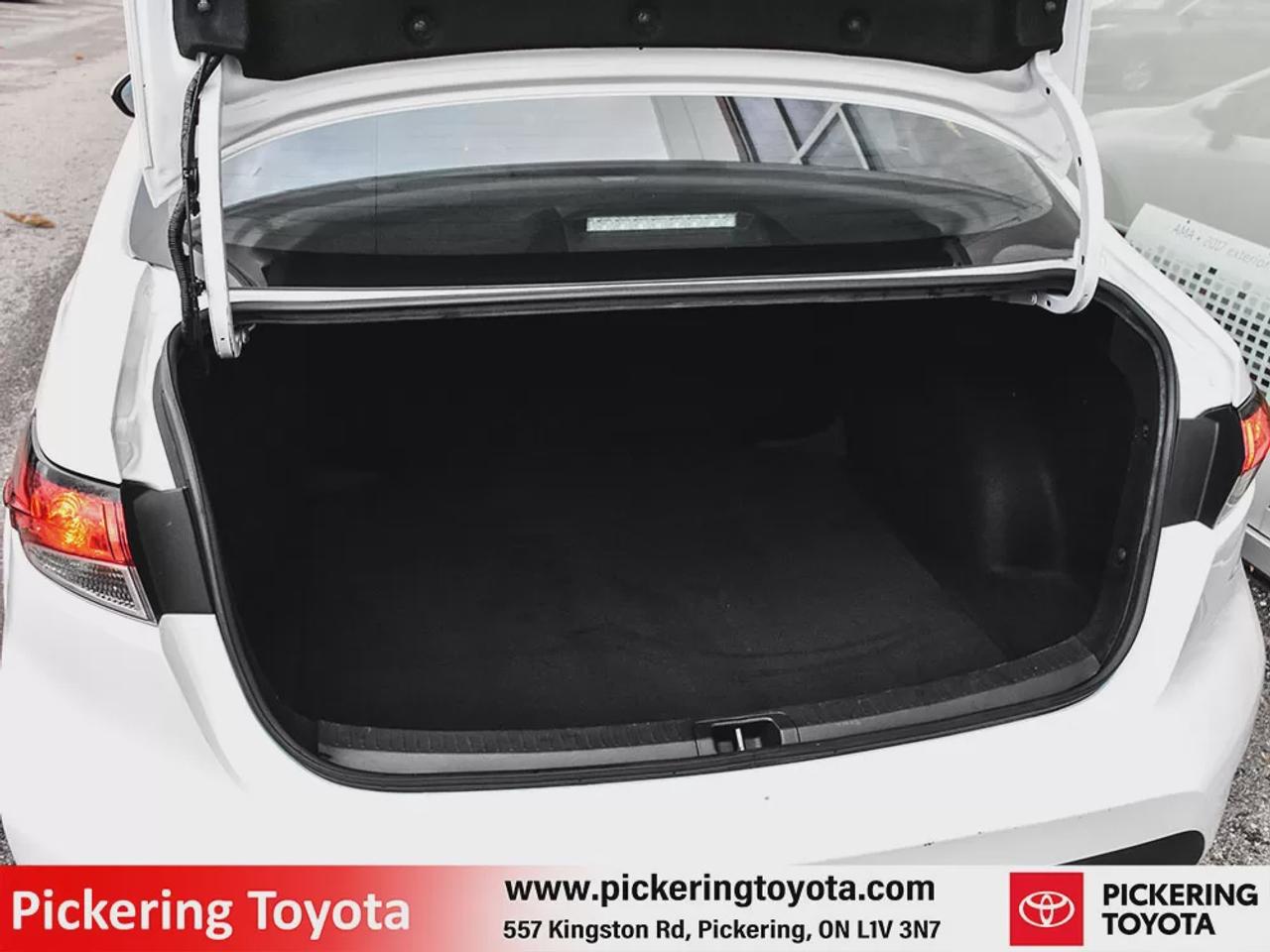 2022 Toyota Corolla LE Photo