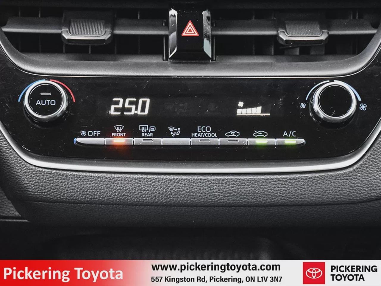 2022 Toyota Corolla LE Photo