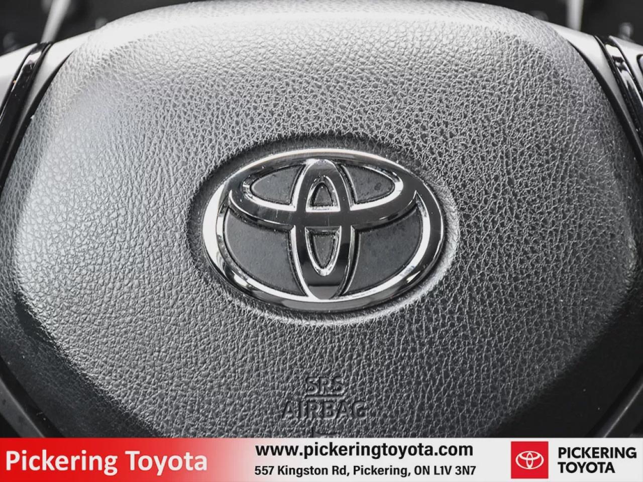 2022 Toyota C-HR LE Photo