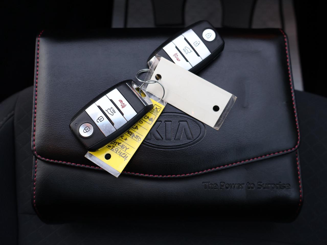 2020 Kia Sorento V6 EX AWD CERTIFIED *7 PASSENGERS* CAMERA BLUETOOTH HEATED SEATS/STEERING CRUISE ALLOYS Photo