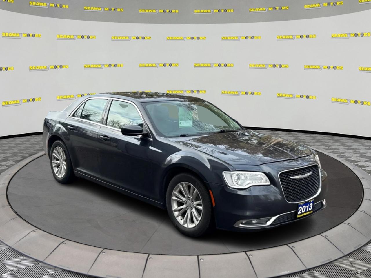 Used 2016 Chrysler 300 LIMITED for sale in Brockville, ON