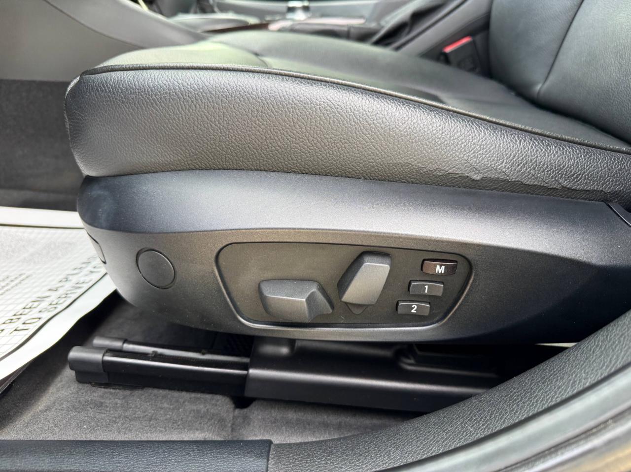 2013 BMW X1 28i Photo