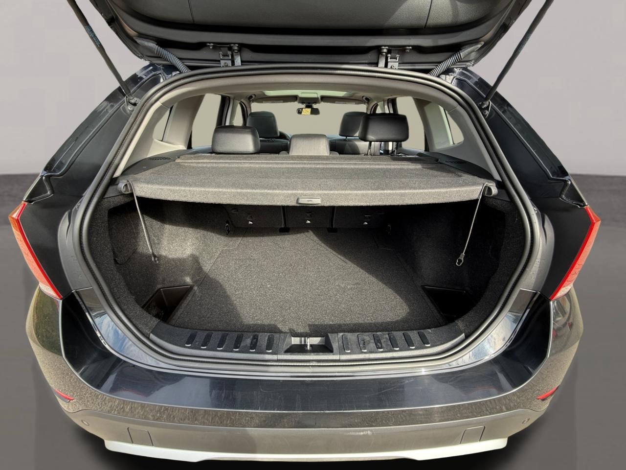 2013 BMW X1 28i Photo