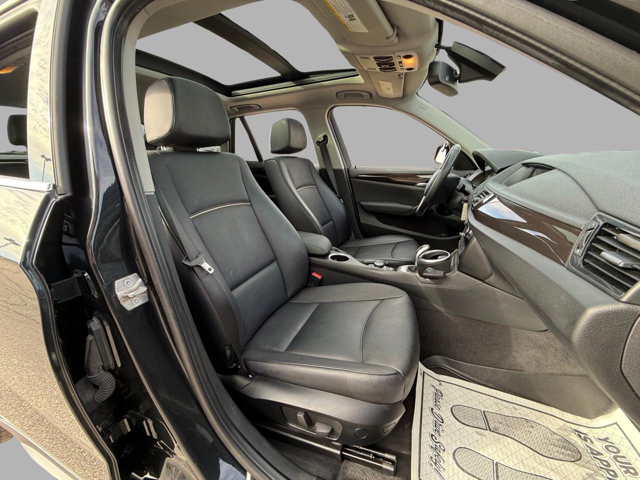 2013 BMW X1 28i Photo