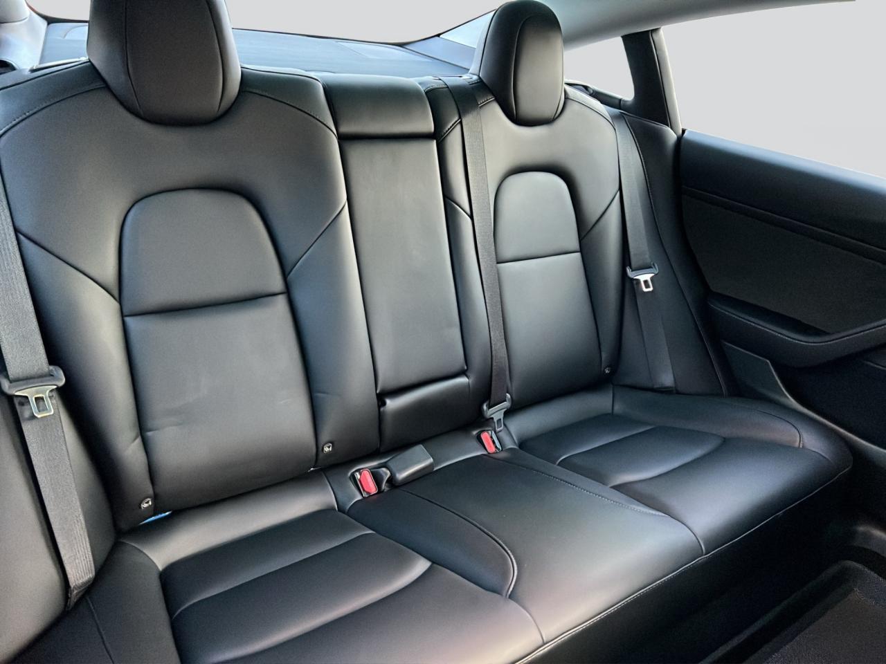 2022 Tesla Model 3 Navigation System - Reverse Camera !! Photo