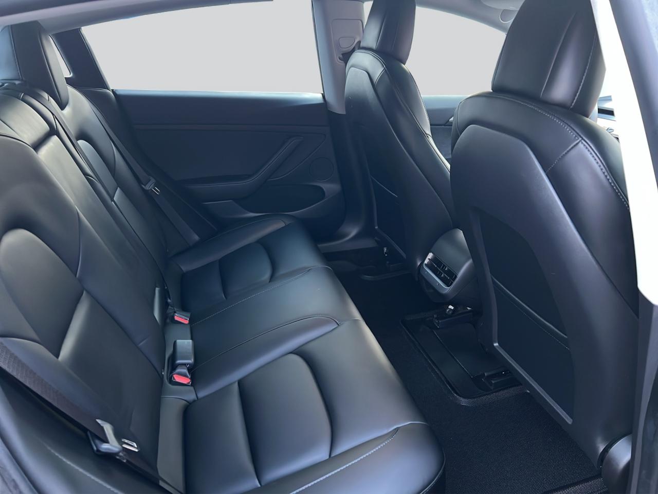 2022 Tesla Model 3 Navigation System - Reverse Camera !! Photo