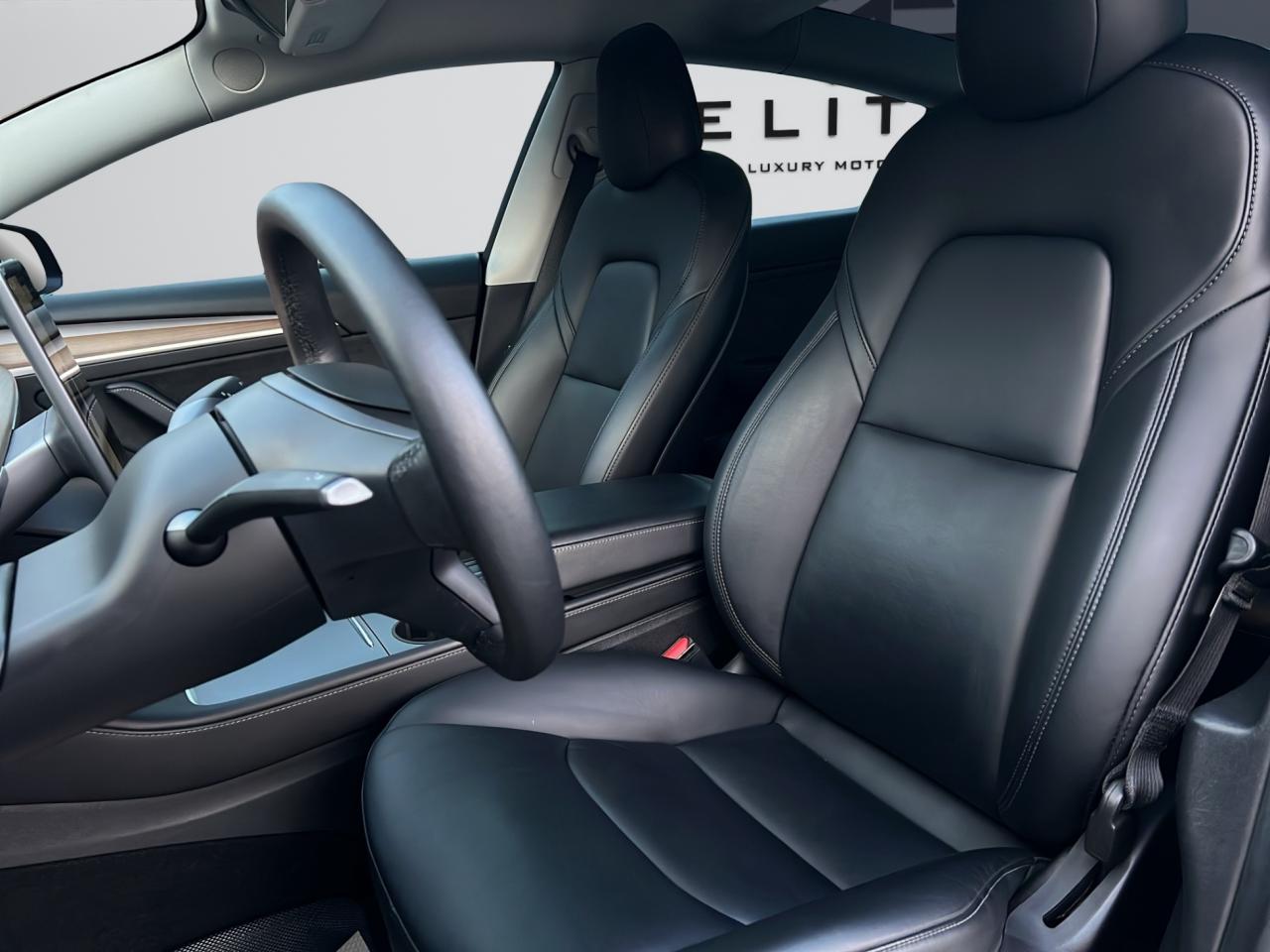 2022 Tesla Model 3 Navigation System - Reverse Camera !! Photo