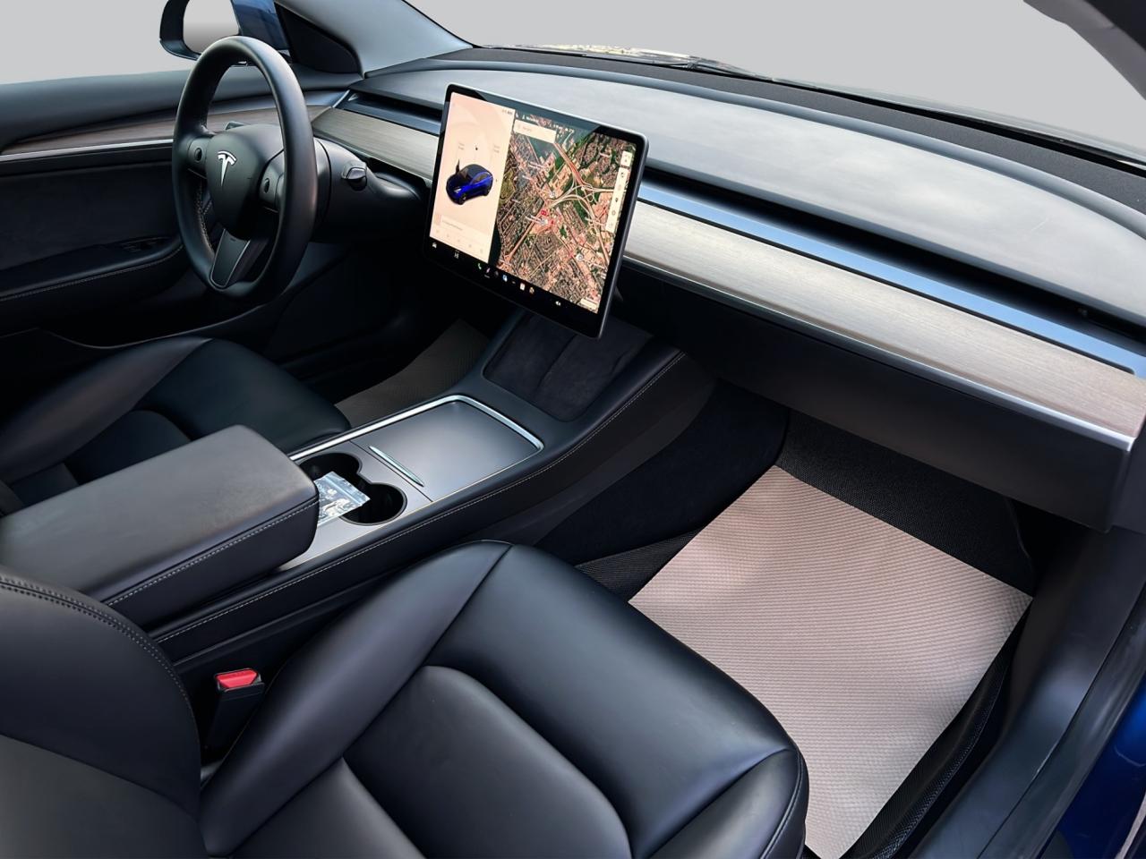 2022 Tesla Model 3 Navigation System - Reverse Camera !! Photo