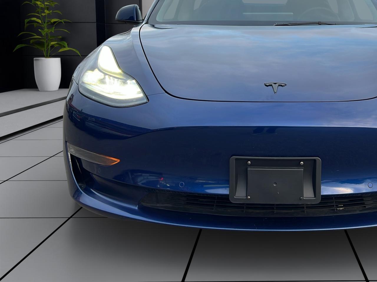 2022 Tesla Model 3 Navigation System - Reverse Camera !! Photo