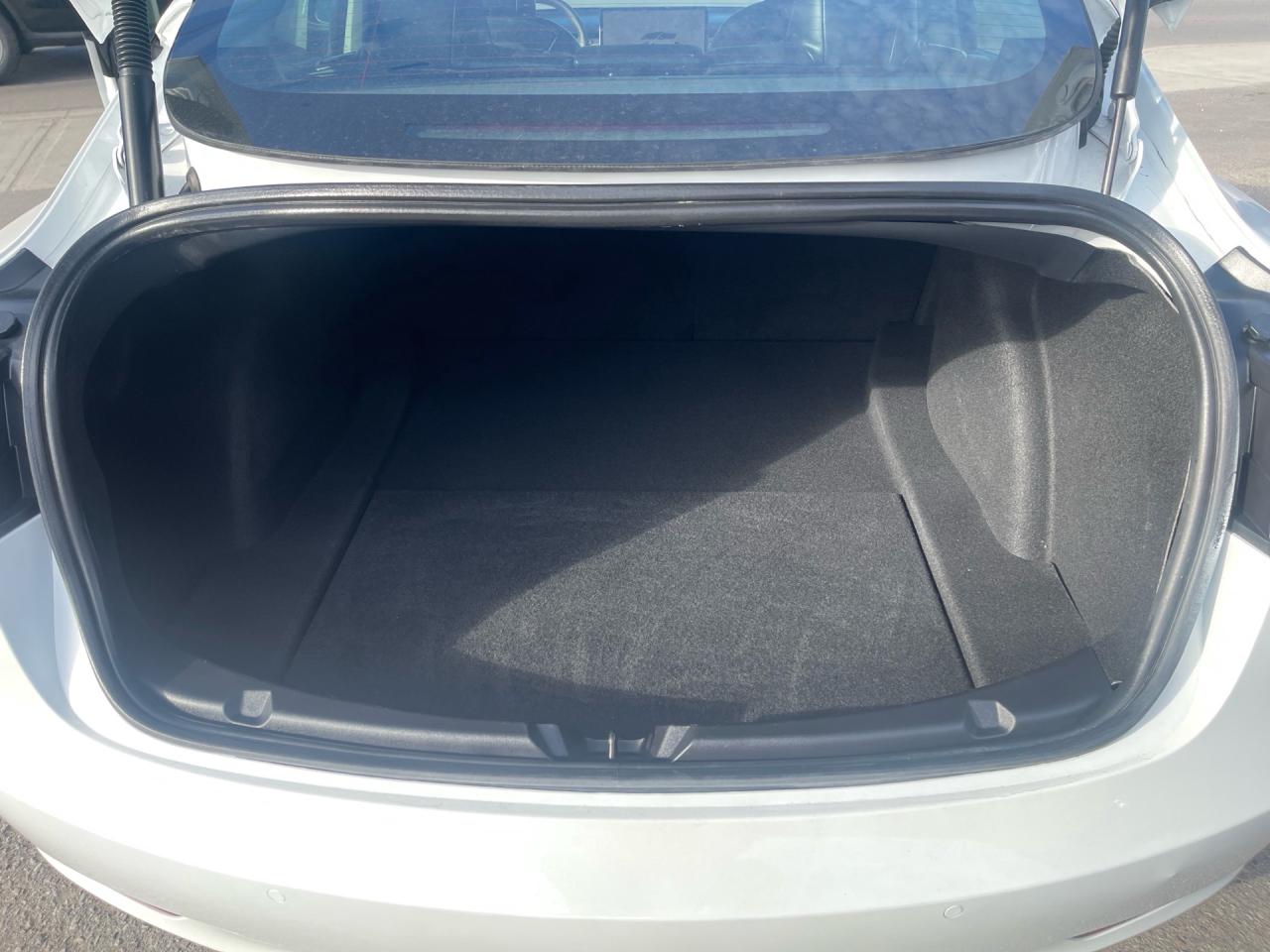 2022 Tesla Model 3 RWD - Photo #14