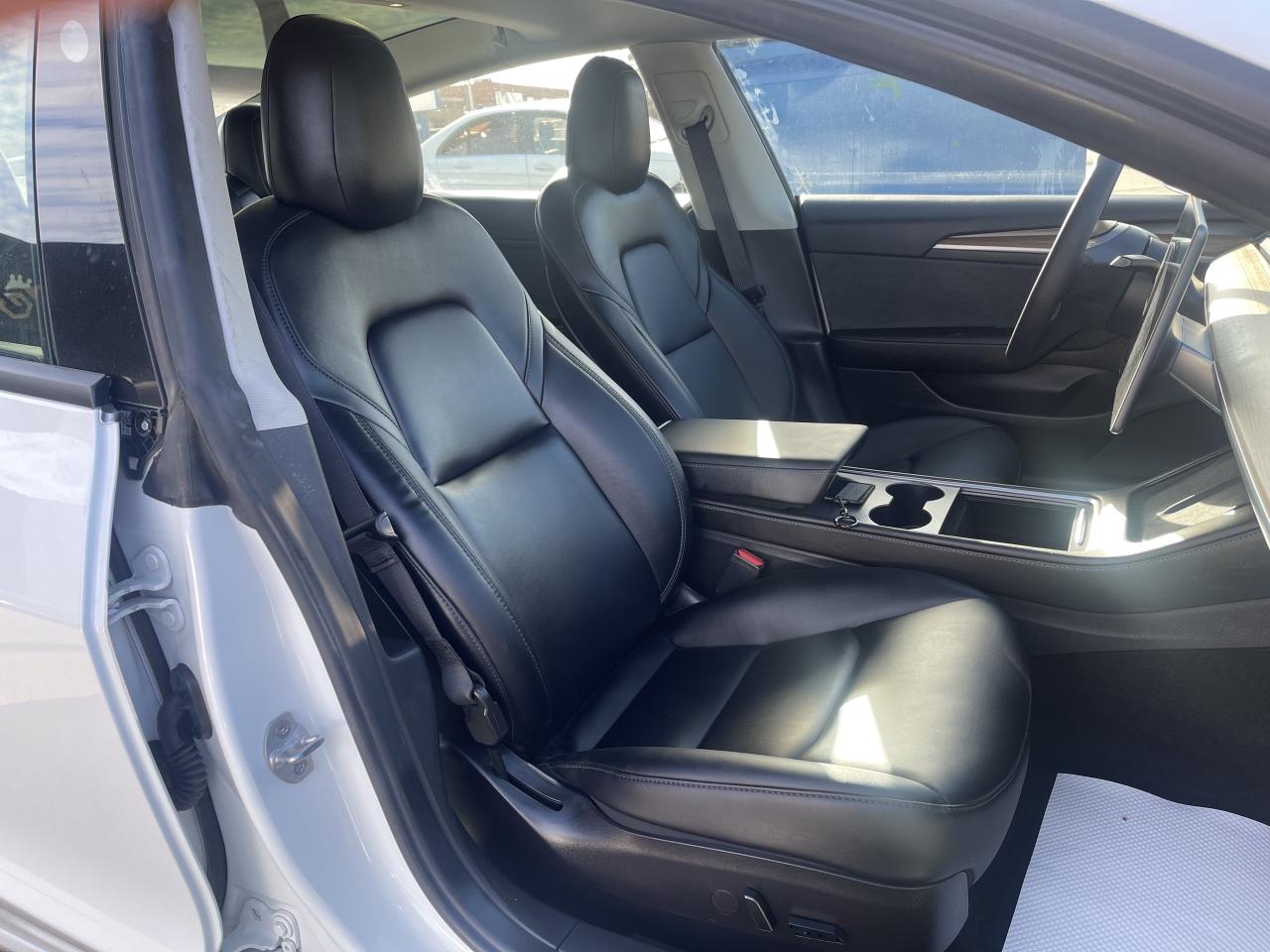 2022 Tesla Model 3 RWD - Photo #15