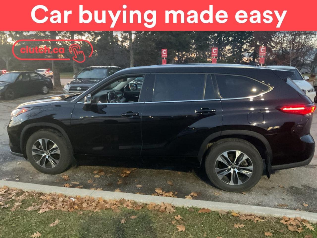 Used 2021 Toyota Highlander XLE AWD w/ Apple CarPlay, Heated Front Seats, Rearview Cam for sale in Toronto, ON
