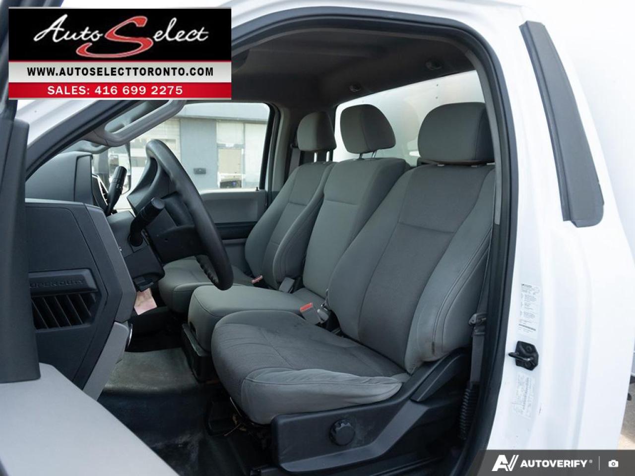 2019 Ford F-550 Chassis XL Superduty - Box and Lift - 6.7L V8 Diesel Photo