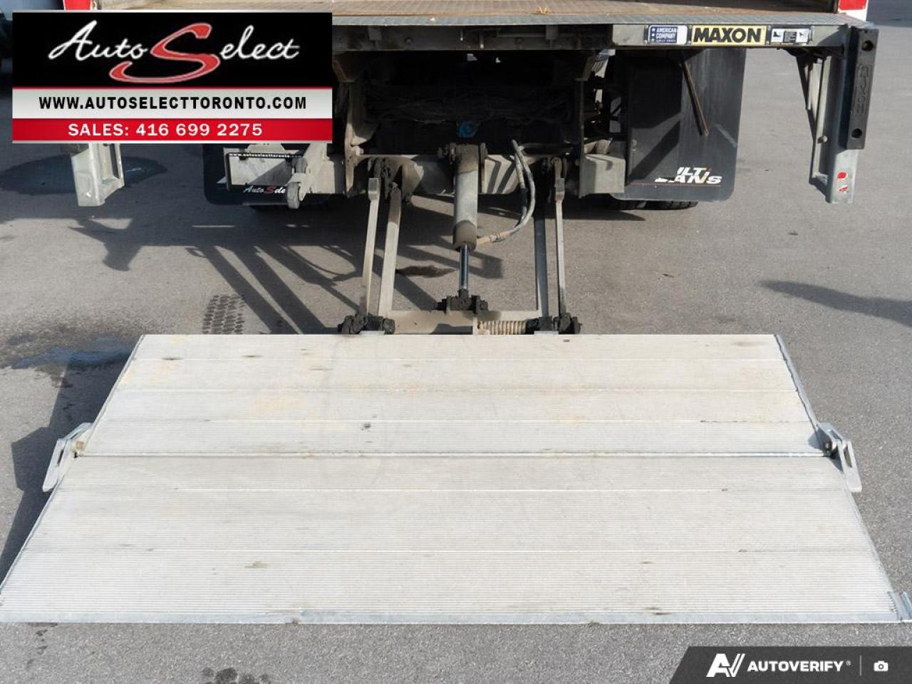 2019 Ford F-550 Chassis XL Superduty - Box and Lift - 6.7L V8 Diesel Photo