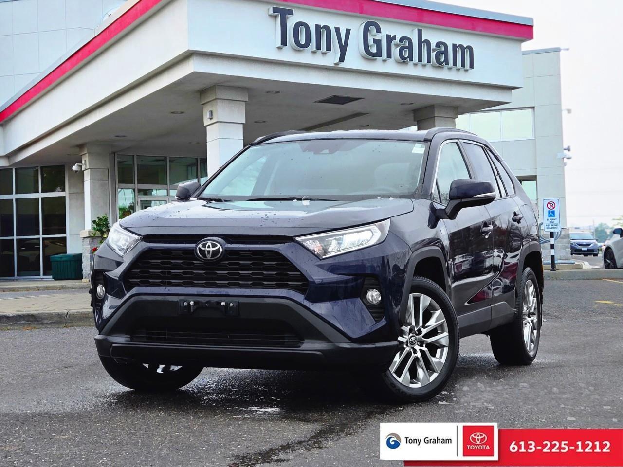 Used 2021 Toyota RAV4 XLE for sale in Ottawa, ON