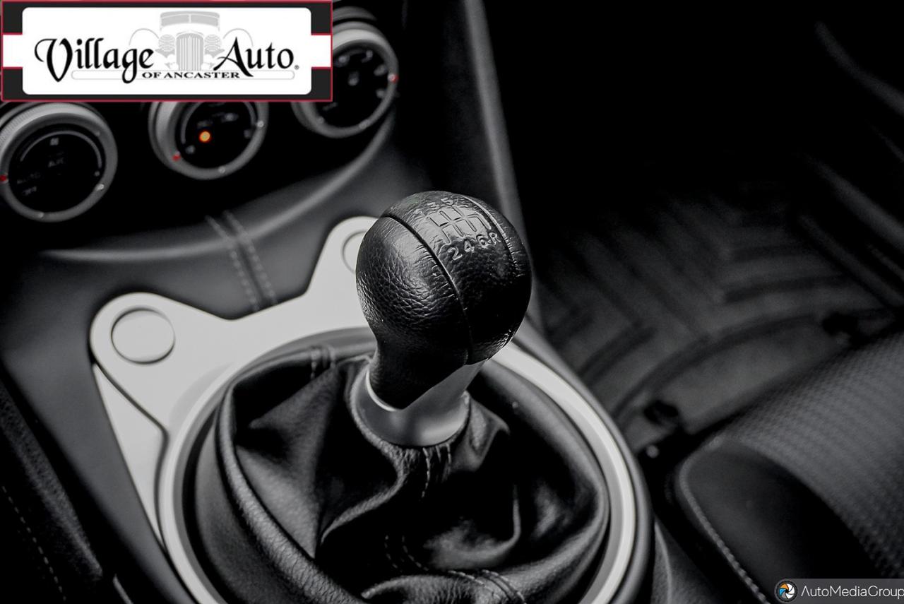 2018 Nissan 370Z Touring Sport Manual - Photo #18