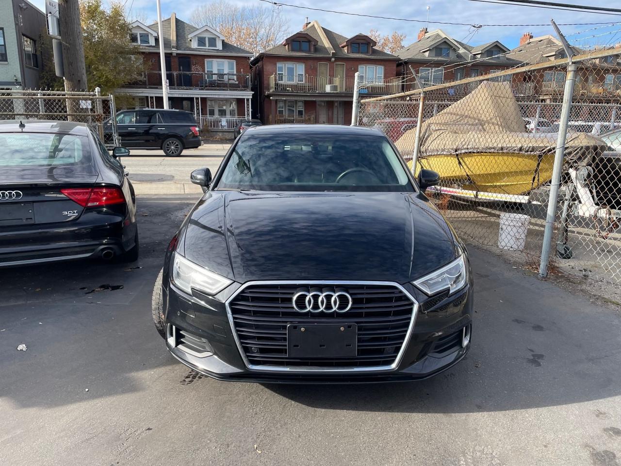 2017 Audi A3 2.0T Komfort *1 OWNER, HEATED SEATS, SUNROOF* Photo