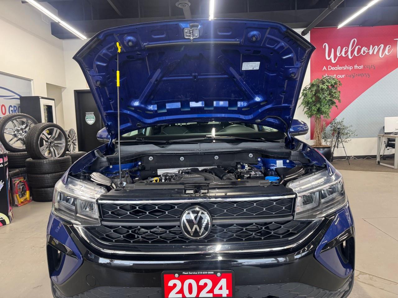 2024 Volkswagen Taos SE Photo