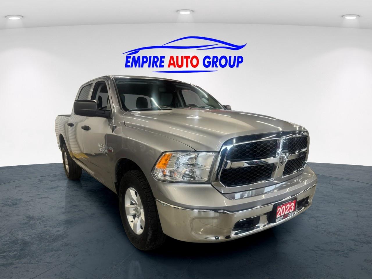 2023 RAM 1500 SLT Photo3