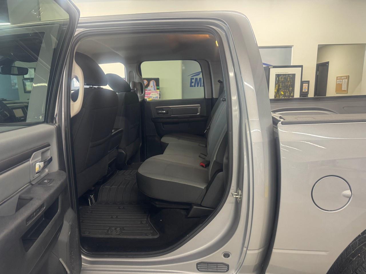 2023 RAM 1500 SLT Photo