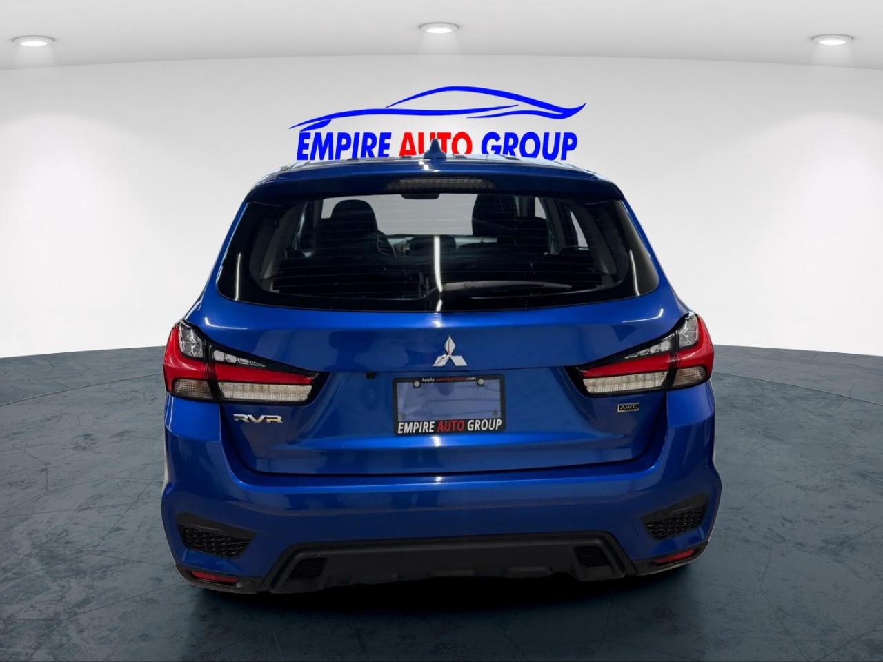 2023 Mitsubishi RVR SE Photo