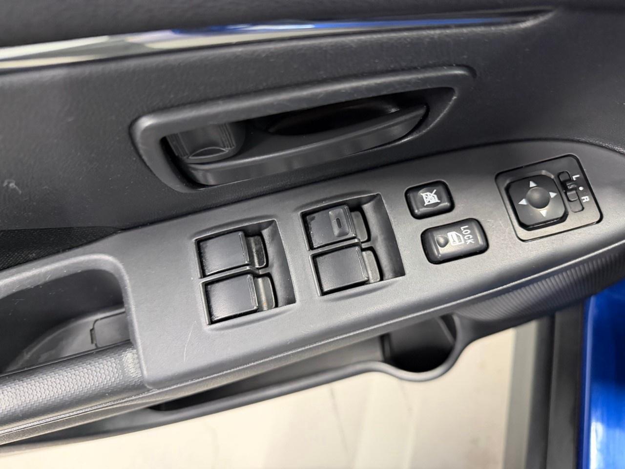 2023 Mitsubishi RVR SE Photo