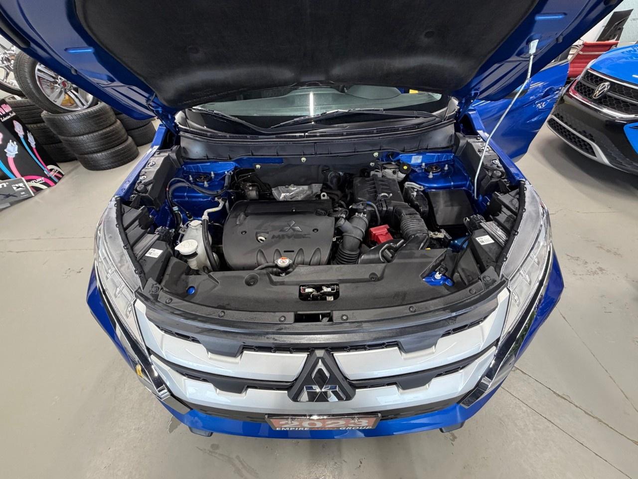 2023 Mitsubishi RVR SE Photo