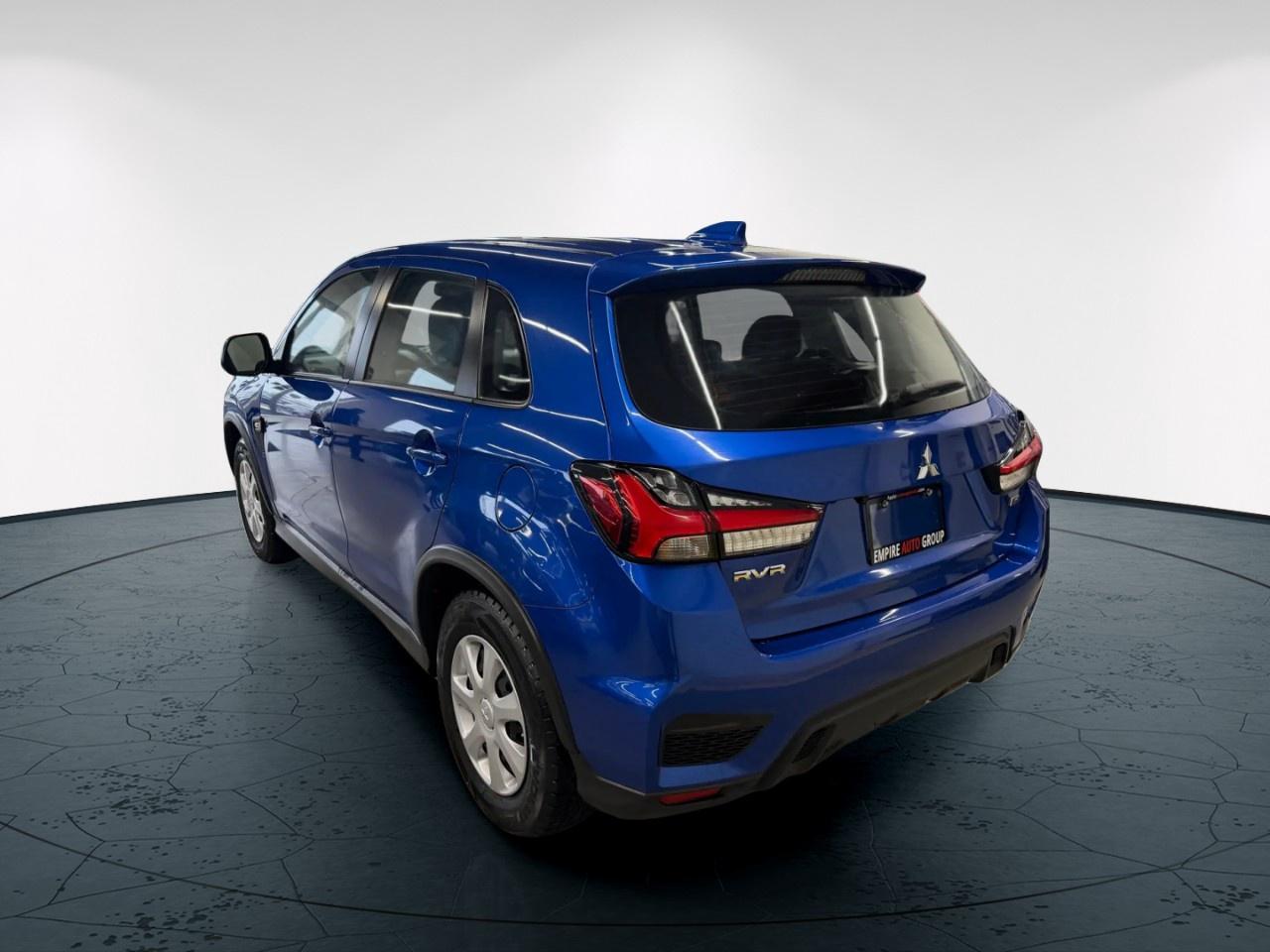 2023 Mitsubishi RVR SE Photo