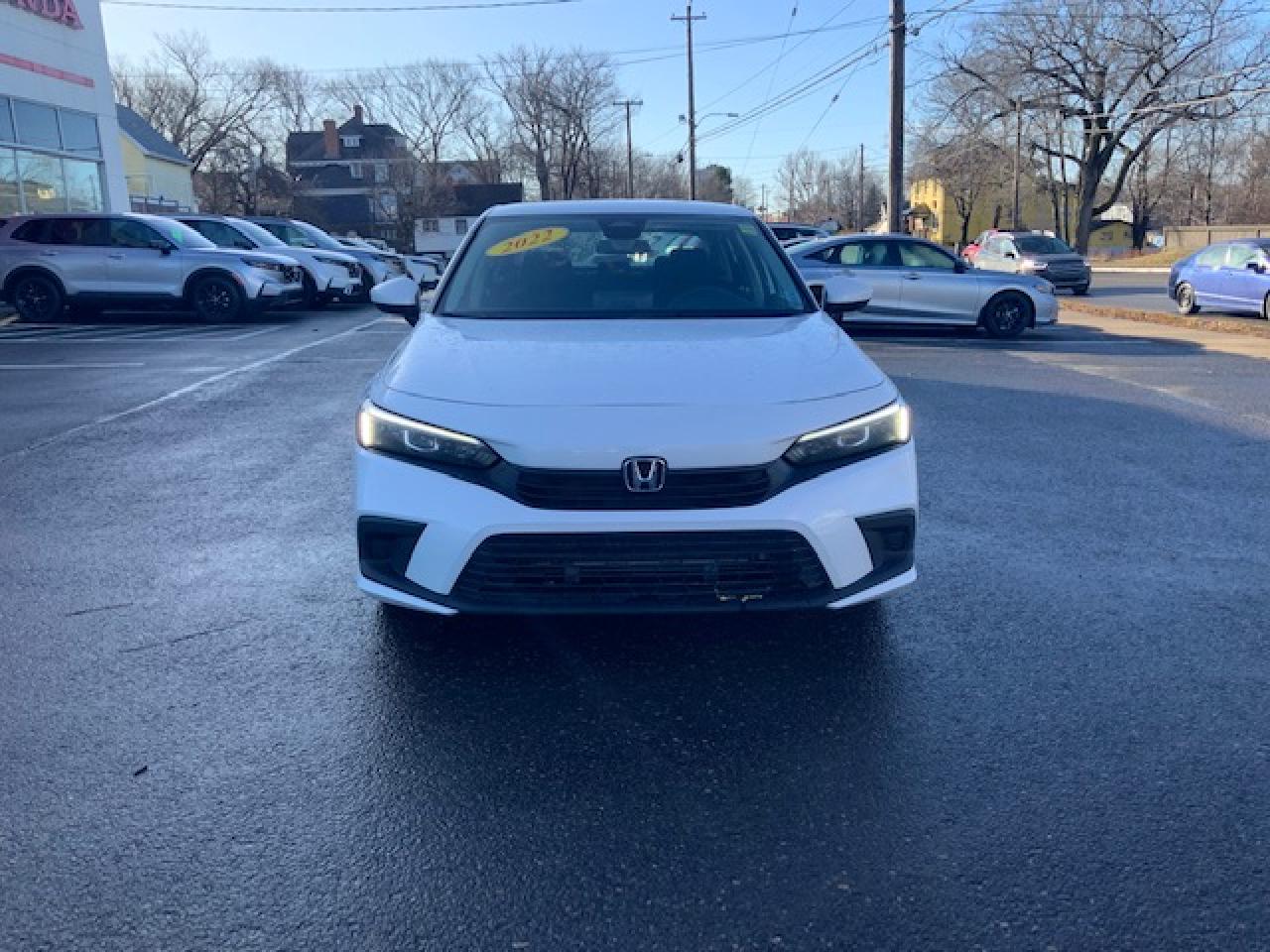 2022 Honda Civic 4D LX CVT Photo2