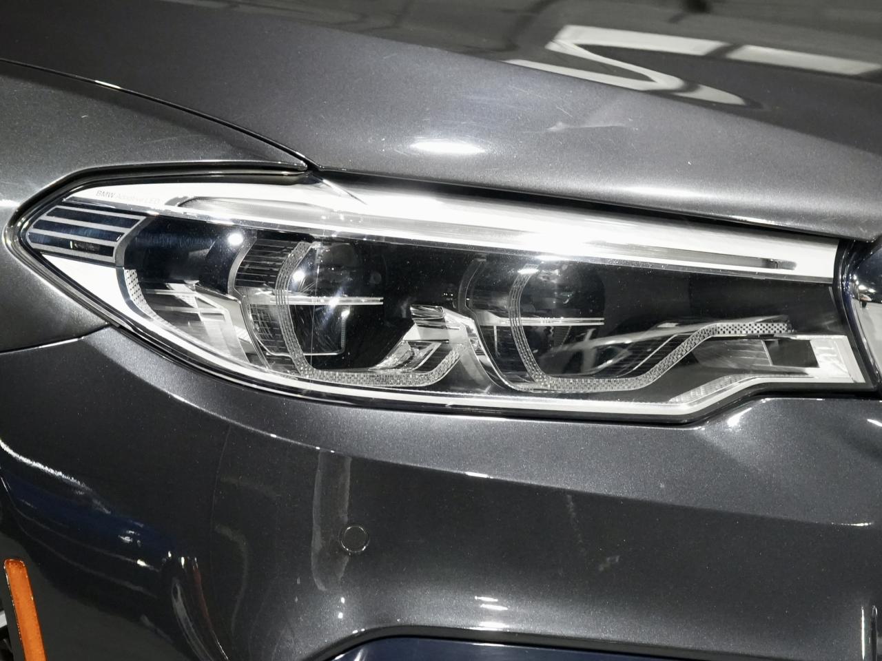 2018 BMW 5 Series 530e xDrive iPerformance Plug-In Hybrid/HUD/CAM Photo