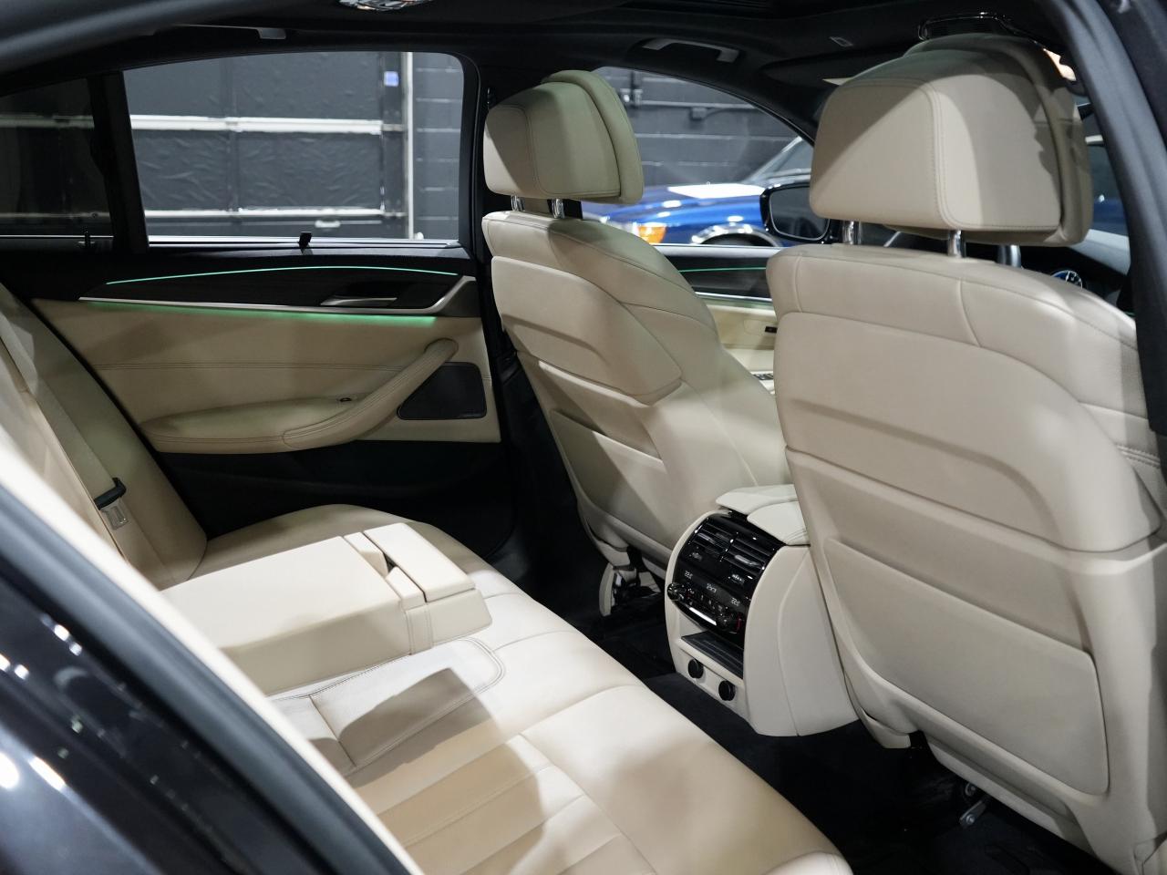 2018 BMW 5 Series 530e xDrive iPerformance Plug-In Hybrid/HUD/CAM Photo