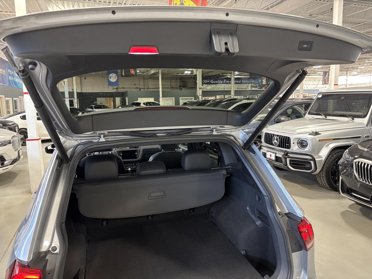 2020 Volkswagen Tiguan R-LINE|4MOTION|NAV|FENDERAUDIO|PANOROOF|LEATHER|++ - Photo #9