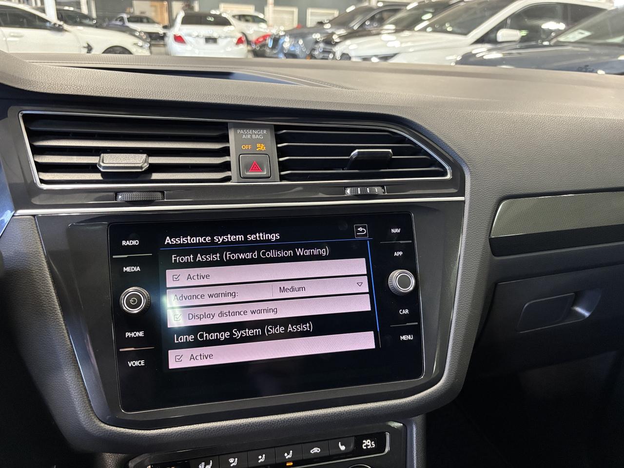 2020 Volkswagen Tiguan R-LINE|4MOTION|NAV|FENDERAUDIO|PANOROOF|LEATHER|++ - Photo #30