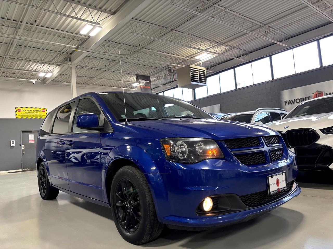 2019 Dodge Grand Caravan GT|V6POWERED|7PASS|POWERSLIDINGDOORS|NAV|LEATHER|+ - Photo #2