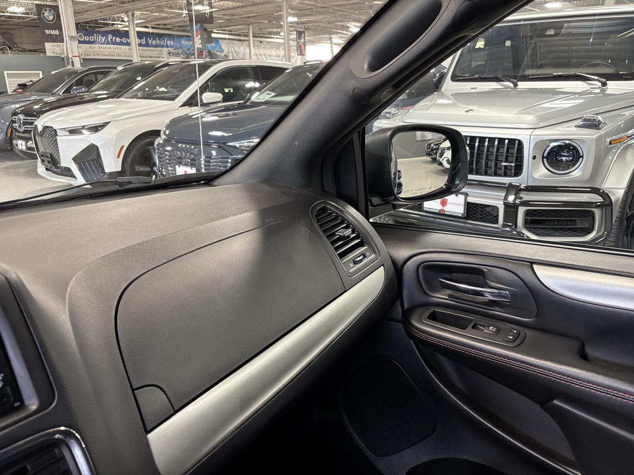 2019 Dodge Grand Caravan GT|V6POWERED|7PASS|POWERSLIDINGDOORS|NAV|LEATHER|+ Photo