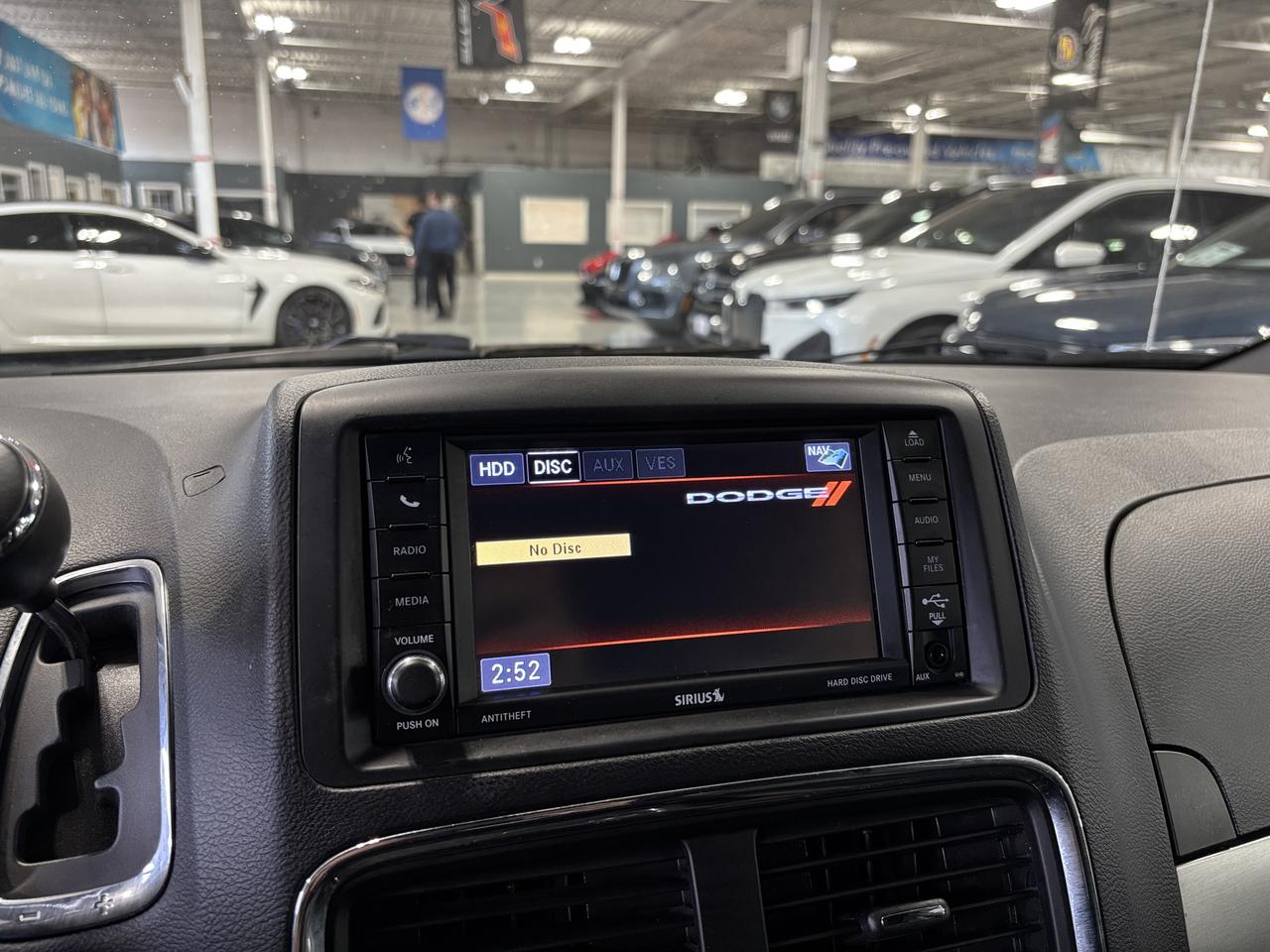 2019 Dodge Grand Caravan GT|V6POWERED|7PASS|POWERSLIDINGDOORS|NAV|LEATHER|+ Photo