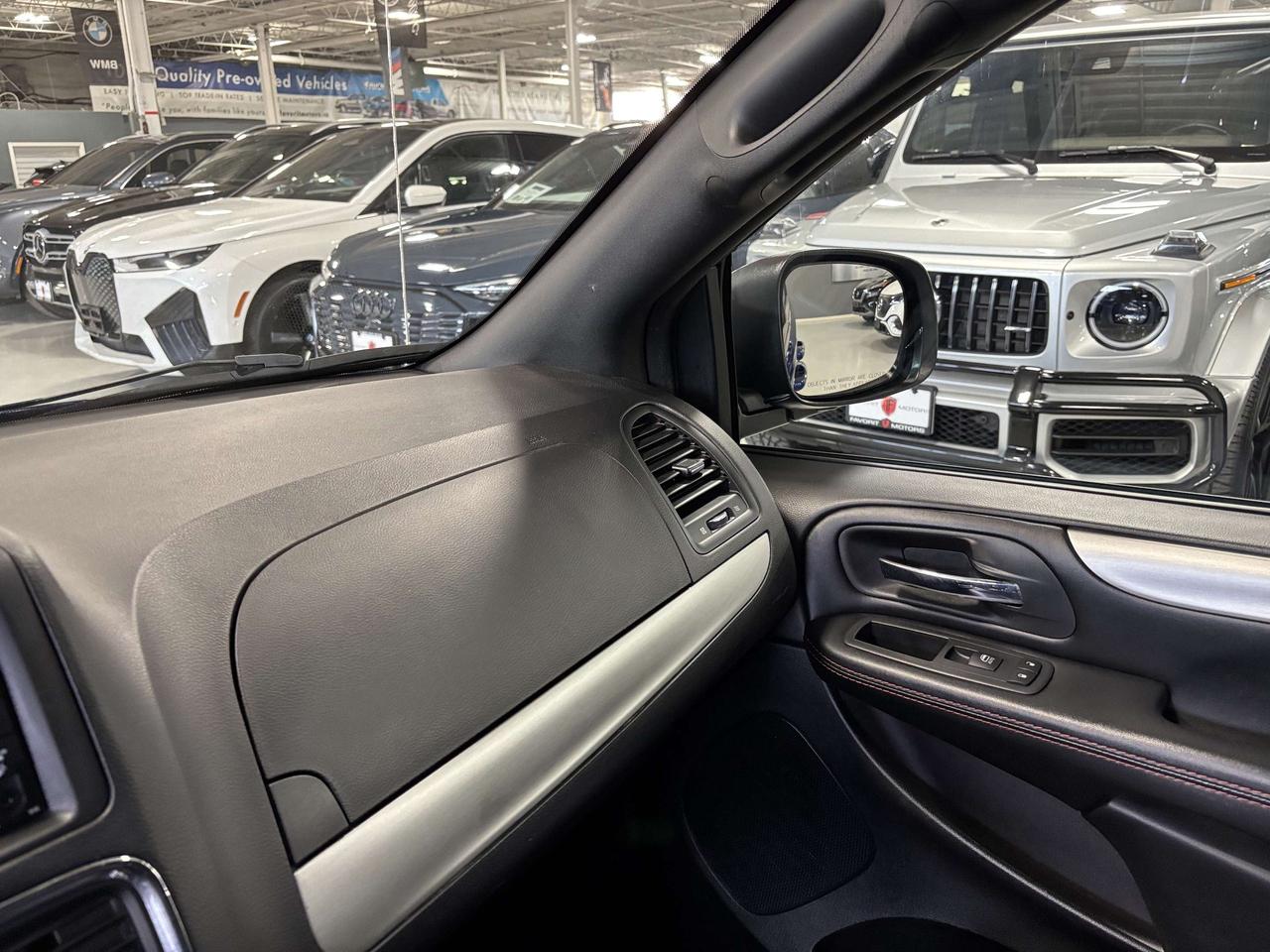 2019 Dodge Grand Caravan GT|V6POWERED|7PASS|POWERSLIDINGDOORS|NAV|LEATHER|+ Photo