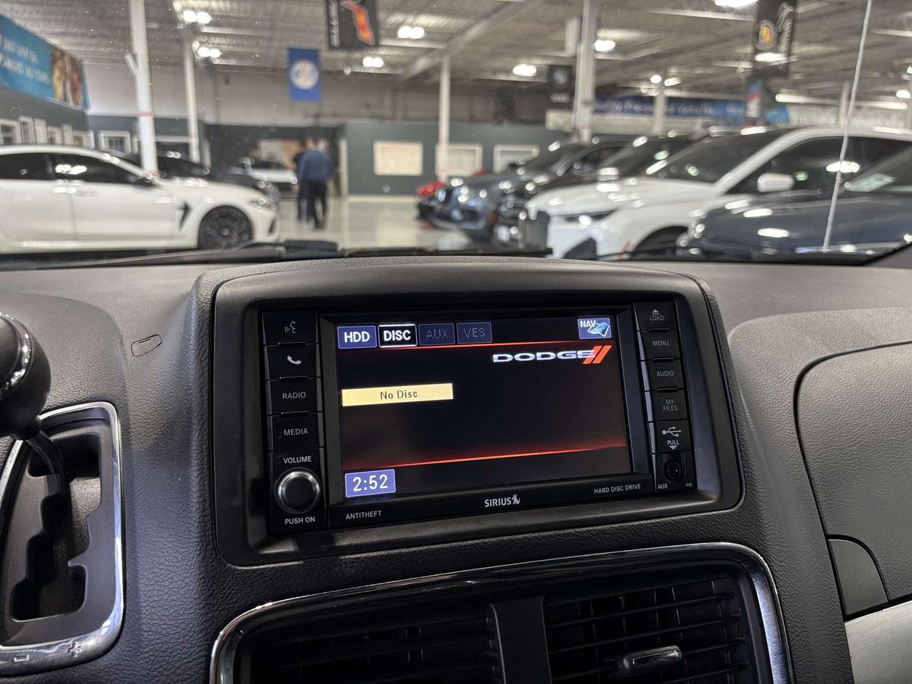 2019 Dodge Grand Caravan GT|V6POWERED|7PASS|POWERSLIDINGDOORS|NAV|LEATHER|+ Photo