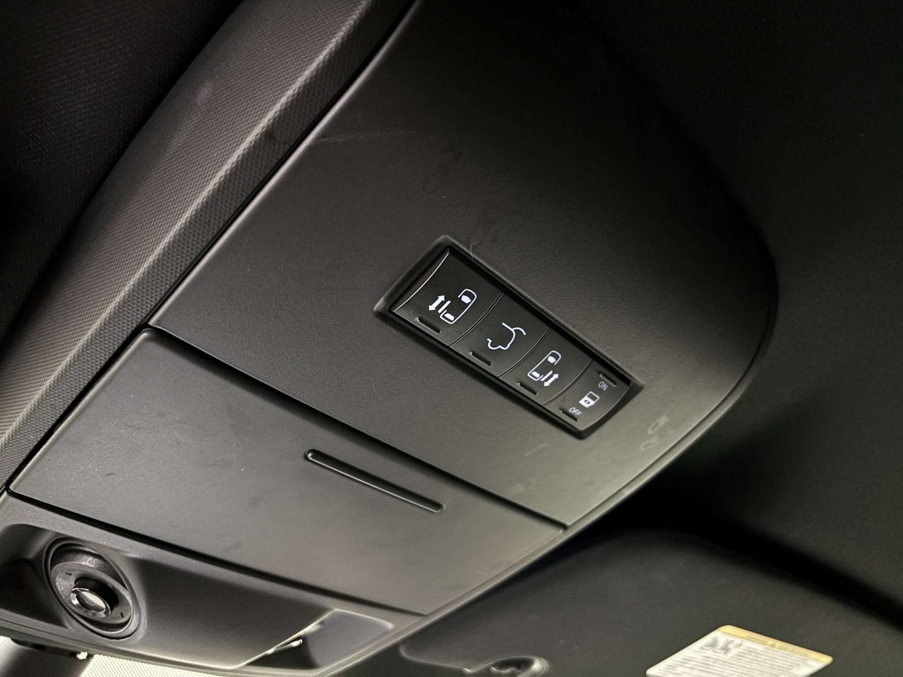 2019 Dodge Grand Caravan GT|V6POWERED|7PASS|POWERSLIDINGDOORS|NAV|LEATHER|+ Photo