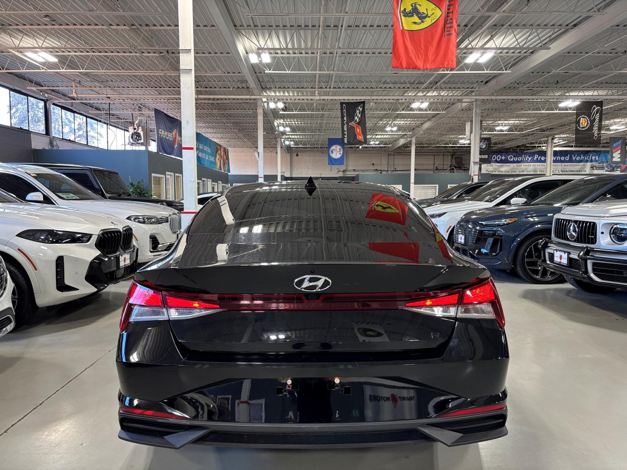2022 Hyundai Elantra Preferred IVT|SUNPKG|TECHPKG|HEATEDSEATS|BACKUPCAM - Photo #6