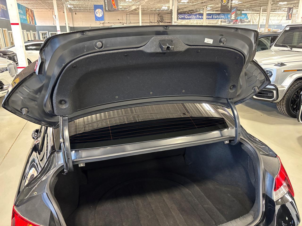 2022 Hyundai Elantra Preferred IVT|SUNPKG|TECHPKG|HEATEDSEATS|BACKUPCAM Photo